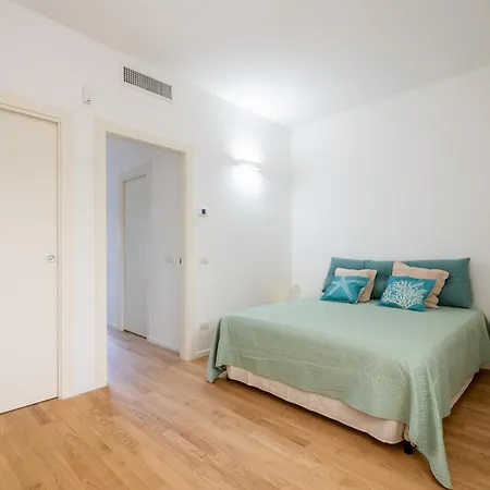 Maison Blaesia - Beachfront Modern Sea Loft Appartamento *