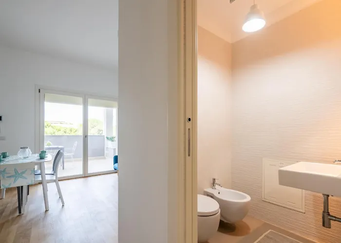 Maison Blaesia - Beachfront Modern Sea Loft アパート バーリ